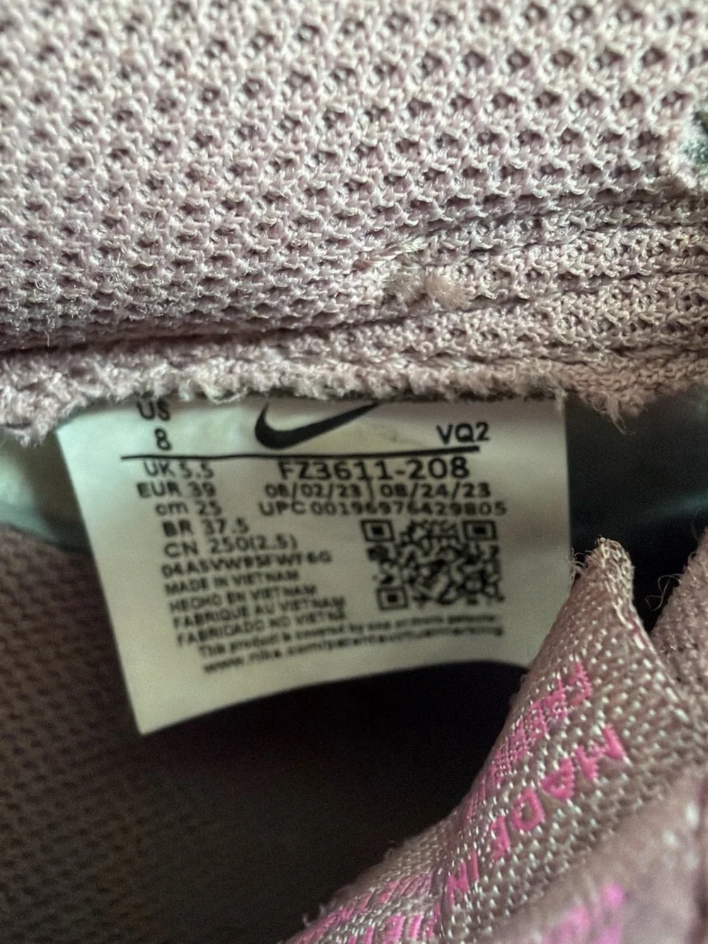 Nike low dunks